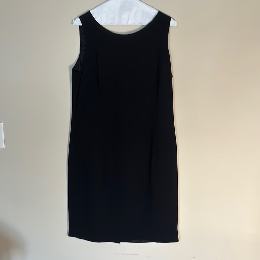 Black Sleeveless Sheath Midi Dress